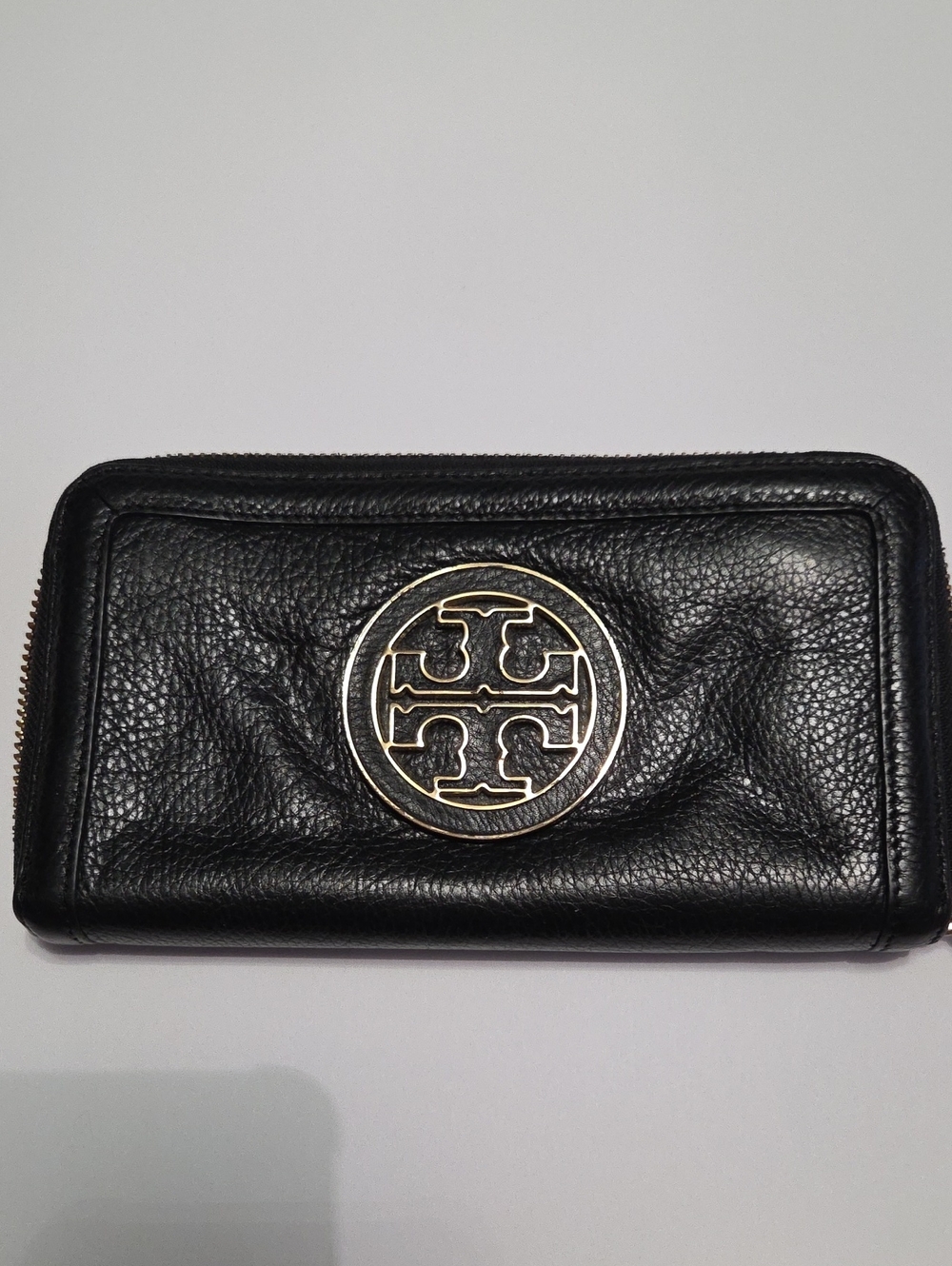 Tory Burch Black Leather Zip Wallet with Gold Logo